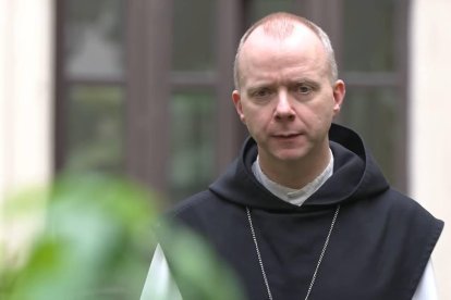 Erik Varden, en una escena de la serie sobre los Padres del Desierto que dirige el obispo noruego.