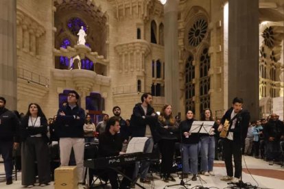 Músicos de Effetá en la Sagrada Familia de Barcelona, al cumplirse 10 años de estos retiros en esa diócesis