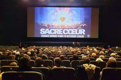«No hacemos películas para sentirse bien; hacemos películas para que la gente no salga de la sala igual que entró», afirman la codirectora de «Sacré-Cœur», Sabrina Gunnell.