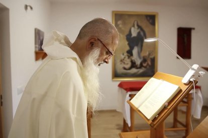 "Incluso el uso del smartphone debería acordarse con el Maestro", escribe Ferrari.