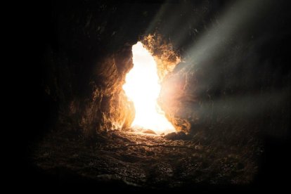 La razón es la luz que ilumina el conocimiento de la Ley Natural, la gran perseguida de nuestro tiempo.