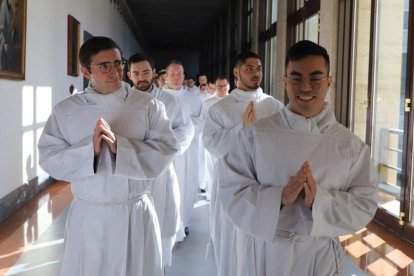 Seminaristas en el seminario de Detroit en 2023; las estadísticas recogen más fecundidad en la pastoral parroquial adolescente
