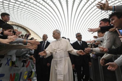 El Papa saluda a jóvenes de la diócesis de Roma el pasado 10 de enero de 2026.
