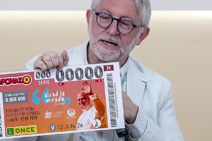 La visita de León XIV protagoniza un cuponazo de la ONCE, como mostró Yago de la Cierva, coordinador de la visita