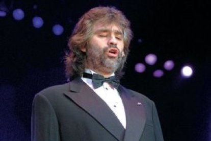 Andrea Bocelli pudo ser abortado por su madre, que se negó a la propuesta de los médicos.