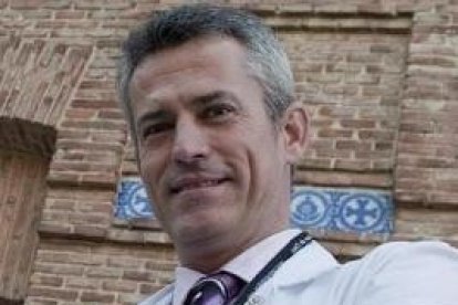 Jordi Valls, médico de cuidados paliativos