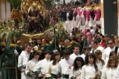 Una cosa es declararse católico, otra tener formación y votar en conciencia, y una tercera es llevar una vida sacramental