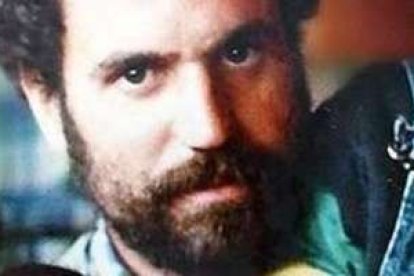 Francesco Ederle, en una foto de los años 80, antes del coma, con sus hijos aún pequeños