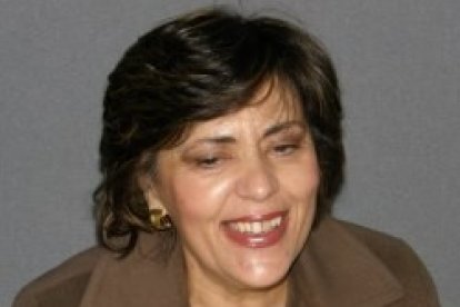La paleógrafa María José Azevedo Santos