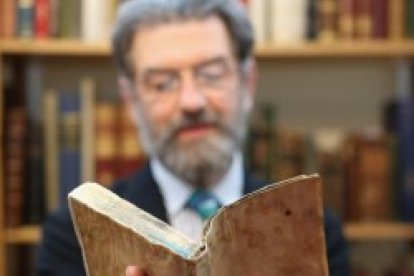 Los voluntarios pedirán que no se mezclen libros cristianos y esotéricos