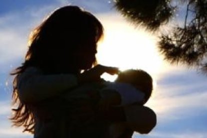 Fotograma de Tierra de María, la película de Infinito1 sobre la Virgen - al verla, dice el director, ¿quién adivinaría que era la Madre de Dios?