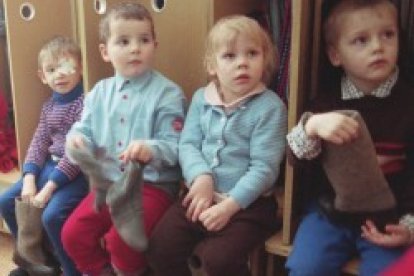 Rusia quiere sus niños dados en adopción a otros países crezcan con un padre y una madre