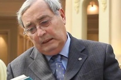 Bernadette no nos engañó es el último libro de Vittorio Messori publicado en España.