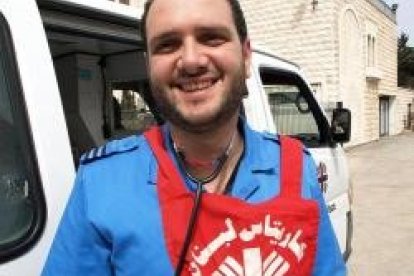 Roy es uno de los enfermeros móviles de Cáritas Líbano que apoya a los refugiados del Valle de Bakaa