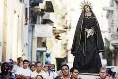 Una procesión de Semana Santa en Cuba