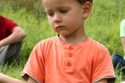 El divorcio y la ruptura de pareja genera pobreza social, especialmente a través de los daños a la infancia