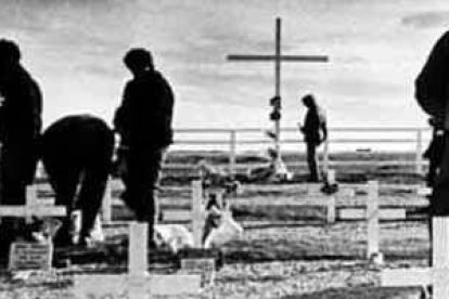 La Guerra de las Malvinas dejó 900 muertos, 2.400 heridos y una herencia de odio en muchos corazones