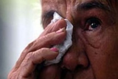 Es más frecuente que un anciano declare sufrir abusos por parte de su esposa o pareja, a que lo declare una anciana