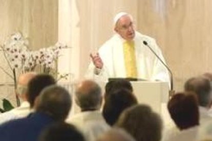El Papa Francisco predica en la misa matinal de la residencia Santa Marta