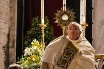 El Papa Francisco en la misa de Corpus Christi en Roma