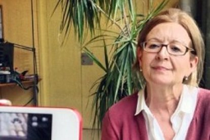 La realizadora Dolors Genovès visita diversas religiones y cultos y concluye que todos tienen el mismo trato con lo trascendente