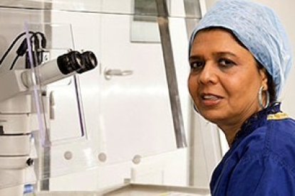 La doctora Geeta Nargund, especialista en medicina reproductiva, ha sido respaldada por el ex presidente de la Sociedad Británica de Fertilidad.