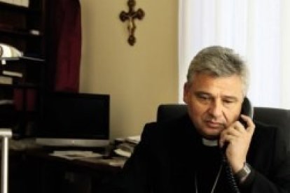 El polaco Konrad Krajewski es el Limosnero Apostólico, encargado de llevar adelante la caridad papal en Roma, cada vez más creativa y variada