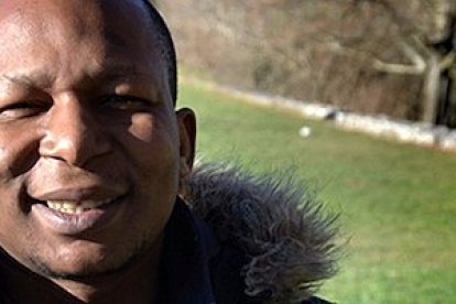 Rodrigue: una historia que transmite a los jóvenes de la calle que hay otra vida posible y Dios tiene un lugar principal en ella