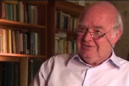 El catedrático de matemáticas John Lennox refuta las acusaciones del ateísmo simplón y expone la razonabilidad de la fe cristiana
