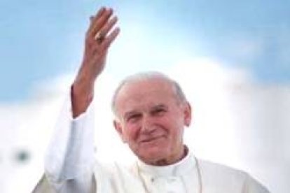 Juan Pablo II, como santo, es un intercesor cercano a Dios y a los hombres