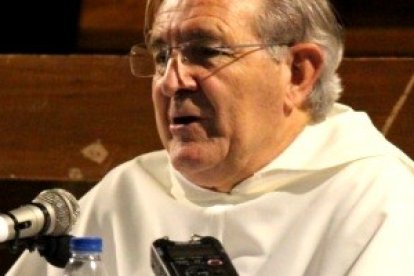 El dominico y periodista José Antonio Martínez Puche ha recopilado las historias de 500 grandes dominicos ejemplares