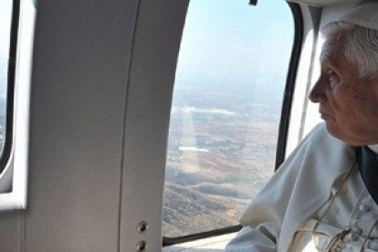 Benedicto XVI en su agotador viaje de 2012 a México y Cuba - allí comprendió su fragilidad en viajes transatlánticos