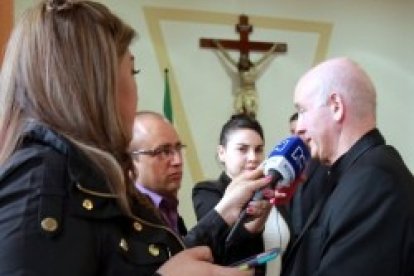 El arzobispo de Tunja, en nombre de los obispos colombianos, pide que la destrucción de las armas sea clara y visible