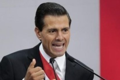 Enrique Peña Nieto asume la doctrina de los lobbies gays y LGBT y quiere redefinir el matrimonio en México