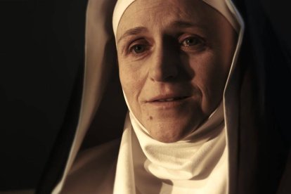 Diana Hobel, en el papel de Santa Verónica Giuliani en la película documental que relanza el conocimiento de esta religiosa.
