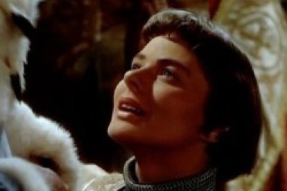 Ingrid Bergman, en la película de 1948, sería la más similar en peinado y color de pelo a la santa