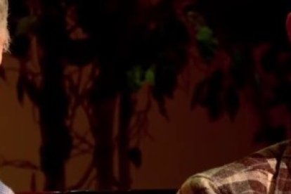 Joseph Jacobson, ex obispo luterano, hoy sacerdote católico, y su esposa Carolyn