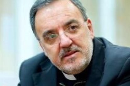 El sacerdote español Segundo Tejado Muñoz ha trabajado muchos años en la caridad papal en Cor Unum