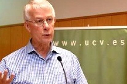 Richard Roberts, un experto mundial, habla de los transgénicos... hay que confiar en la ciencia, dice