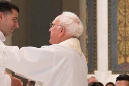 Miguel Meléndez acabó renunciando a una importante carrera para ser sacerdote