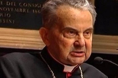 Durante el pontificado de Juan Pablo II, Carlo Caffarra influyó decisivamente en la afirmación católica de la familia y de la vida a través del magisterio del Papa.