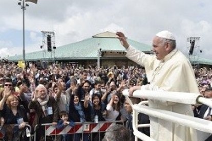 El Papa ha visitado la Ciudadela de los Focolares, y les ha animado a seguir adelante / Vatican Media