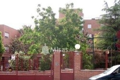 La capilla está dentro de una residencia de ancianos que llevan las Hijas de la Caridad