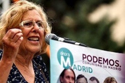 Manuela Carmena ha incluido en el homenaje a chequistas identificados como tales por sus propios asesores.
