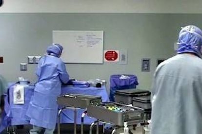 La presión ideológica está produciendo que se recomienden tratamientos asumiendo que no hay evidencia clínica de su eficacia.