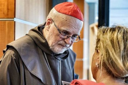 El cardenal Anders Arborelius, fraile carmelita, fue luterano y es el primer obispo sueco en Suecia desde la Reforma.