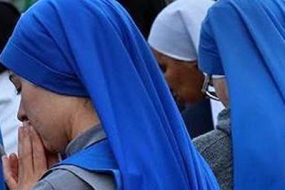 Muchas jóvenes siguen sintiendo la llamada de Dios a realizar su vocación en la vida religiosa.