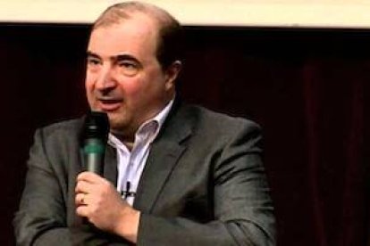 Jean Staune muestra el cambio en la actitud de muchos científicos, incluso ateos, que se abren a explicaciones finalistas y no casuales para explicar el Universo.