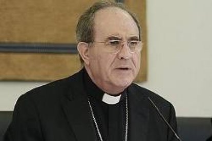 El arzobispo de Sevilla respondía así a la pregunta de un lector