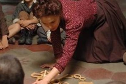 Una escena de la película italiana de 2007 sobre María Montessori, la gran pedagoga católica cuya metodología siguen aplicando muchas escuelas